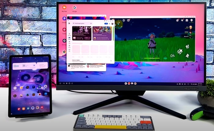 Galaxy Tab S9 tablet docked as a desktop PC