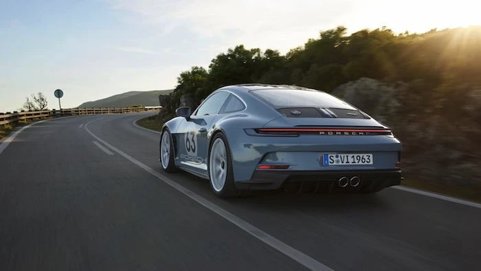 Porsche 911 S/T