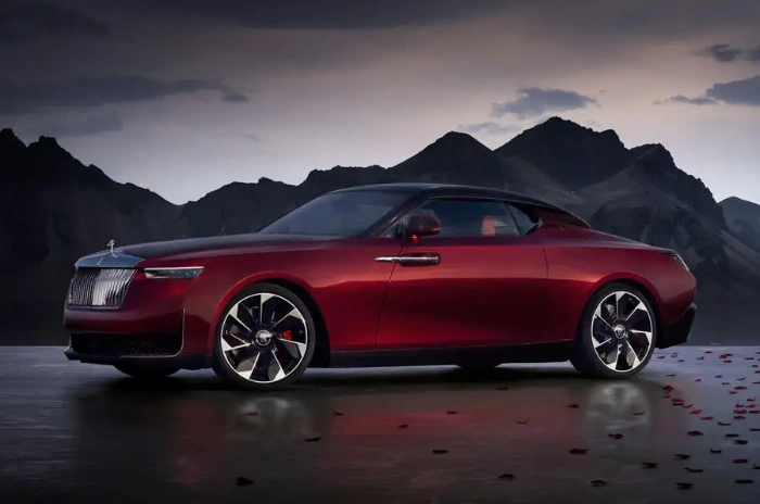 Rolls Royce La Rose Noire Droptail