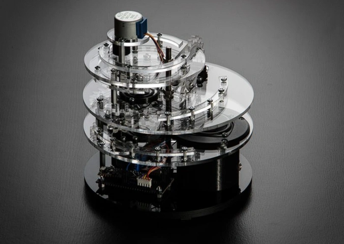 Mesmerizing kinetic sculpture