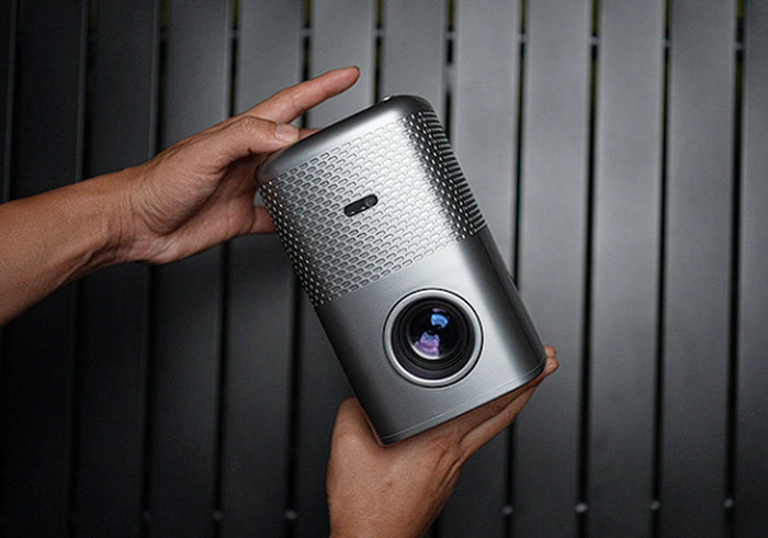 PROOREN Portable projector crowdfunding campaign