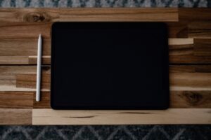 ipad black screen
