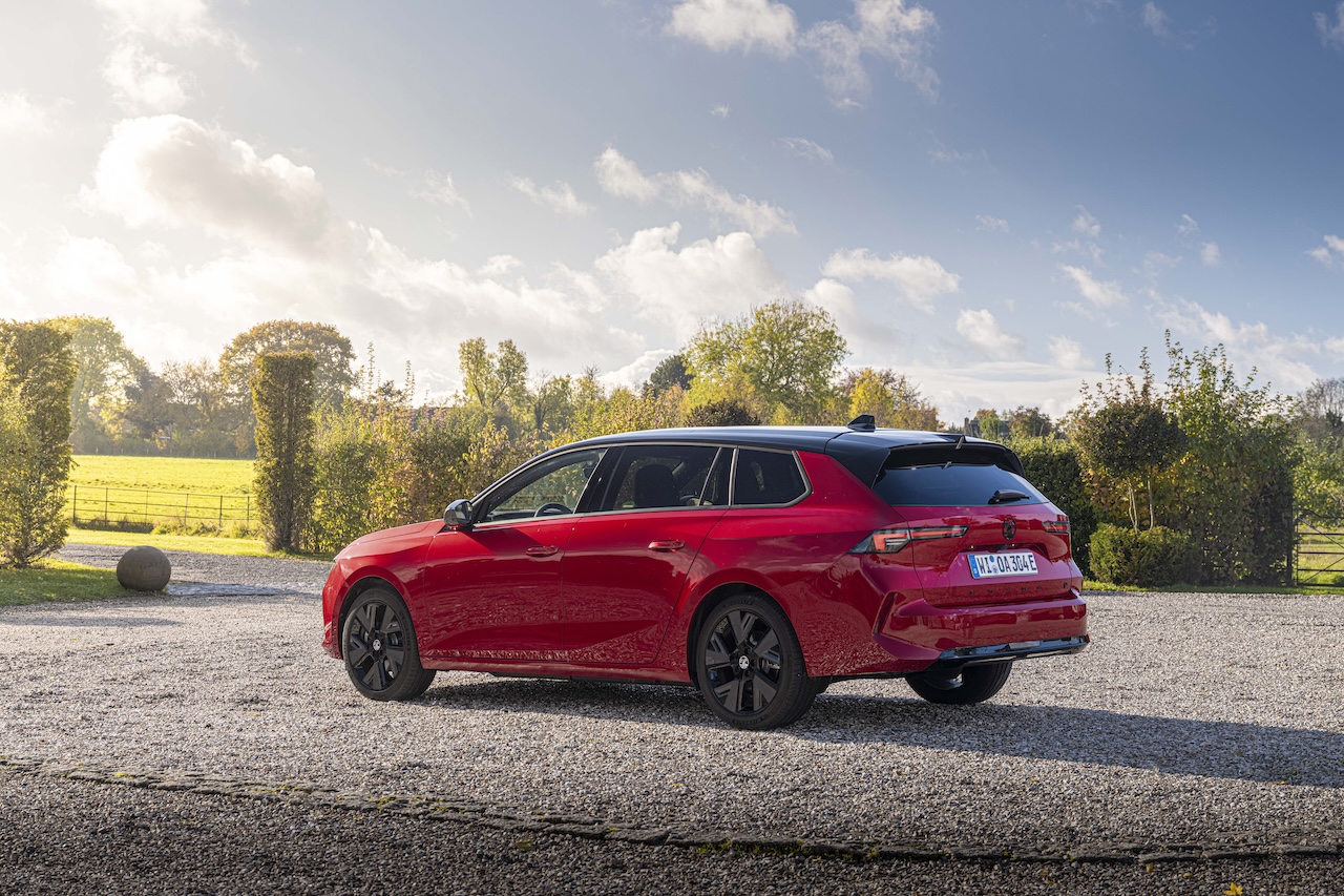 Vauxhall Astra Sports Tourer Electric 