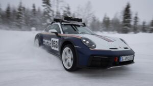 Porsche 911 Dakar