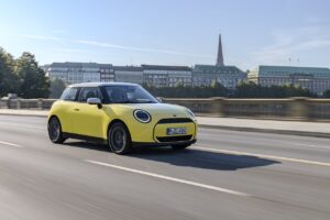 Mini Cooper E Classic Trim