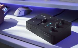 Yamaha ZG02 streaming game mixer