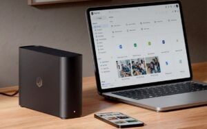 user-friendly NAS with a personal cloud