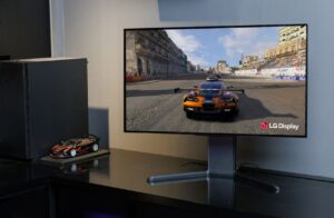 OLED display with switchable refresh rates