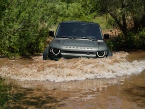 Land Rover Defender Octa