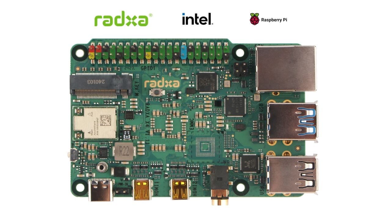 Radaxa X4 Intel RP2040 single board computer
