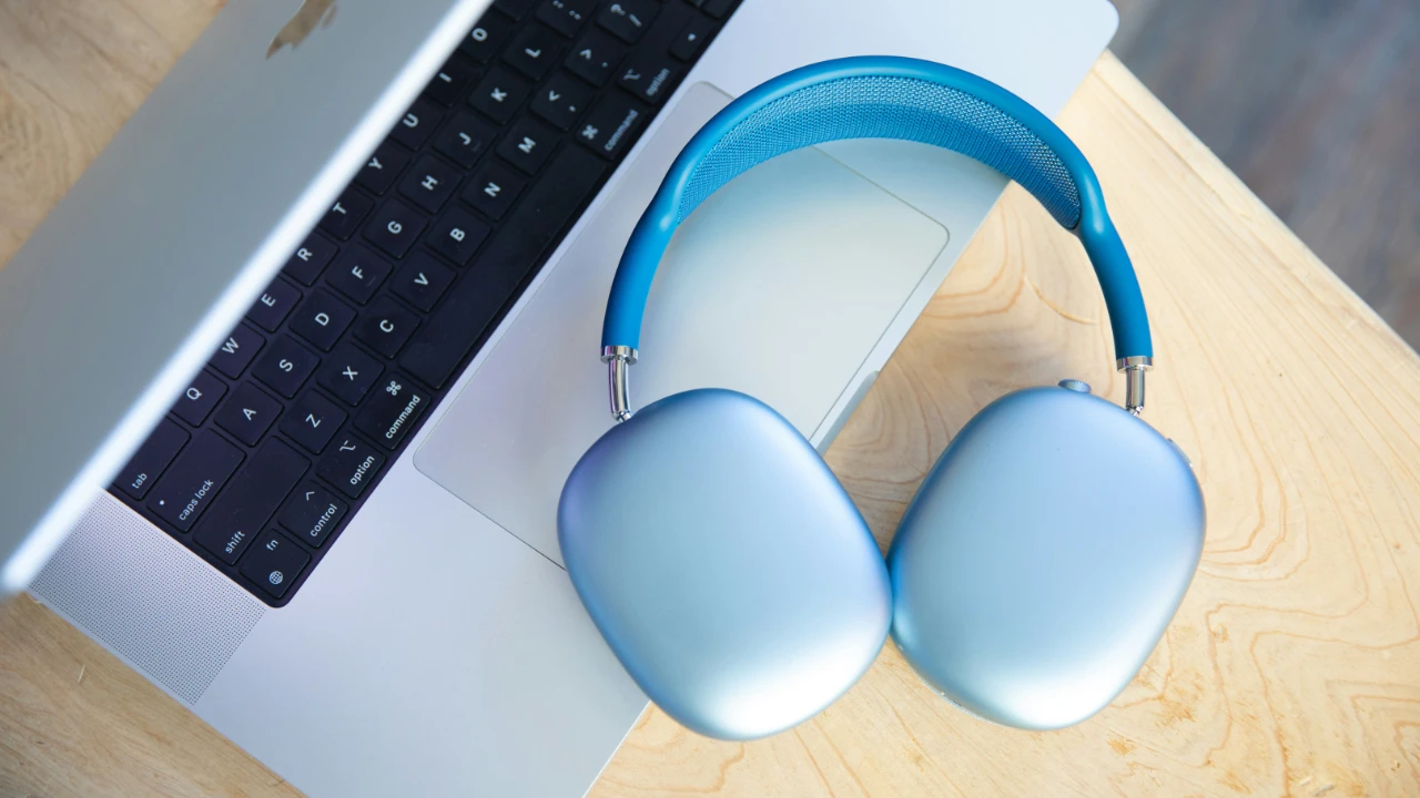 AirPods