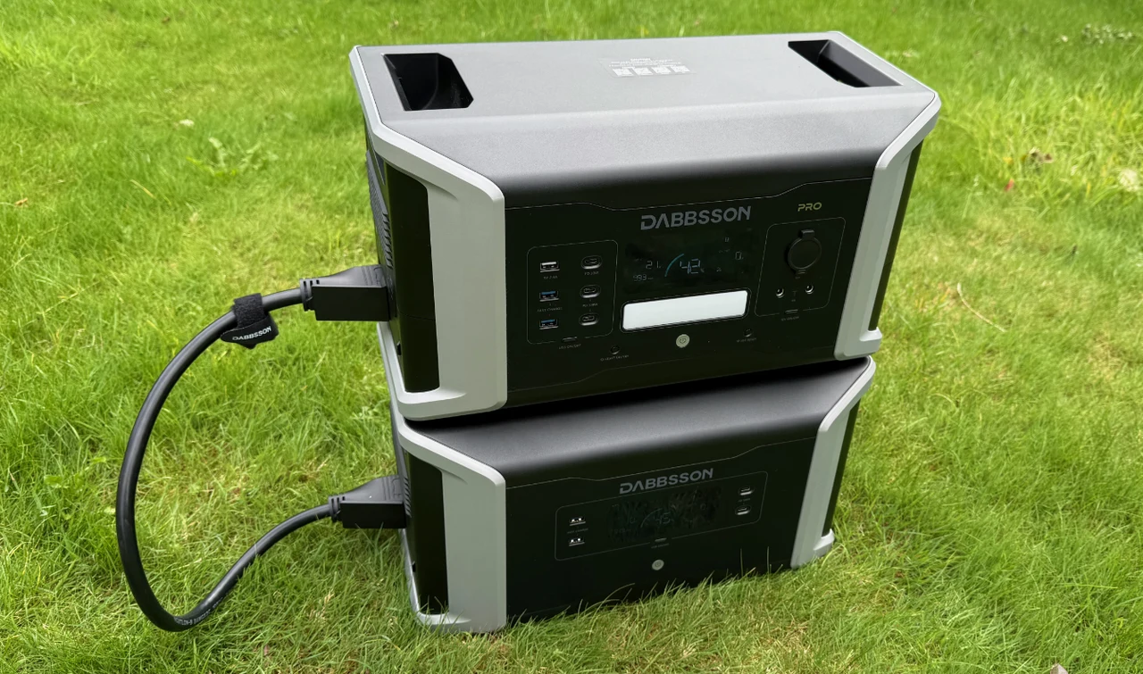 DBS1000 Pro power station 1