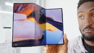 Huawei Mate XT