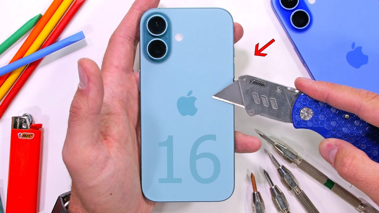 iPhone 16