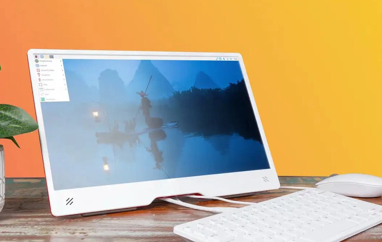 Raspberry Pi 15.6-inch portable monitor