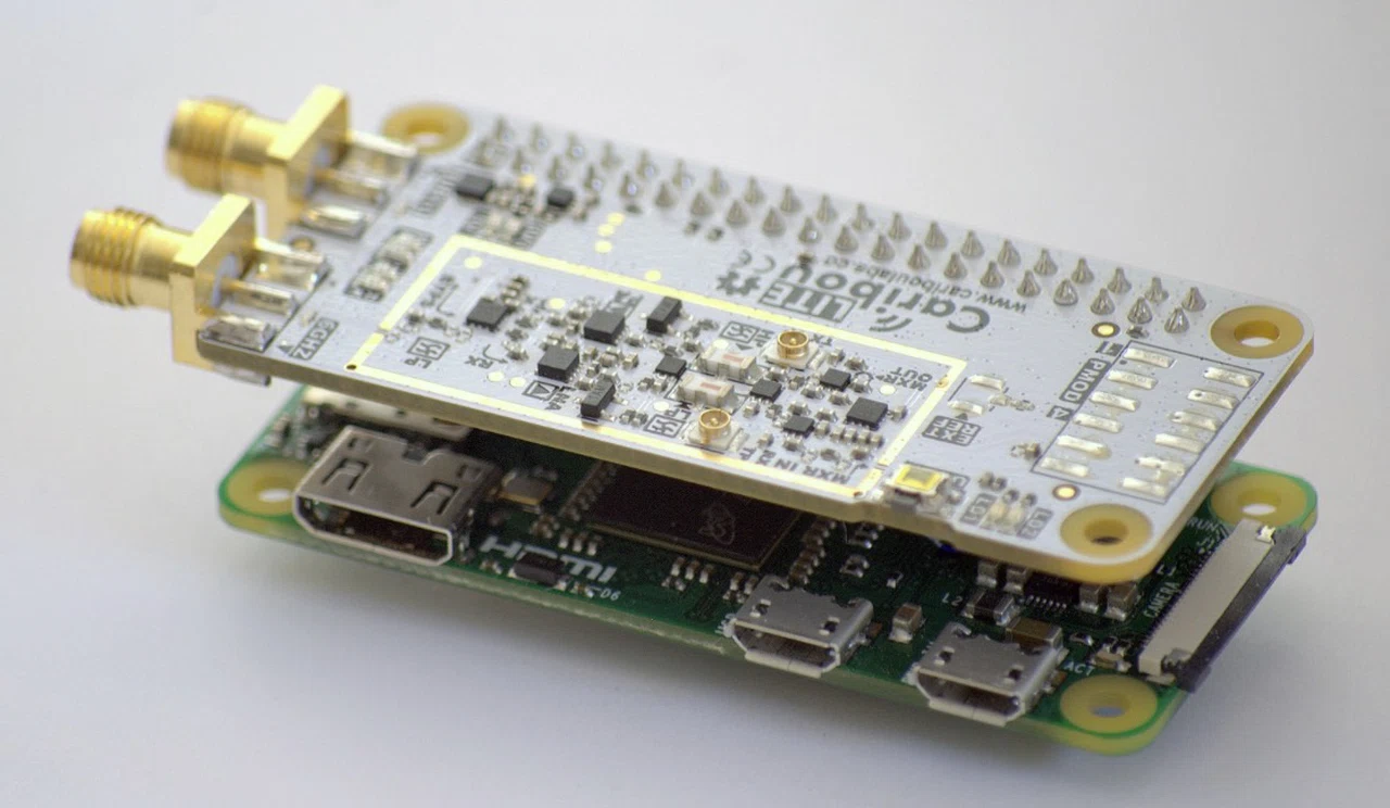 CaribouLite is a compact SDR add-on for Raspberry Pi