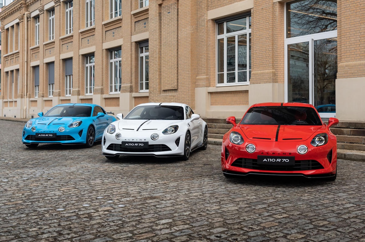 Alpine A110 R 70: 70th Anniversary Limited Edition UNVEILED - Geeky Gadgets
