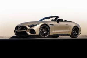 Mercedes AMG SL 63 Golden Coast