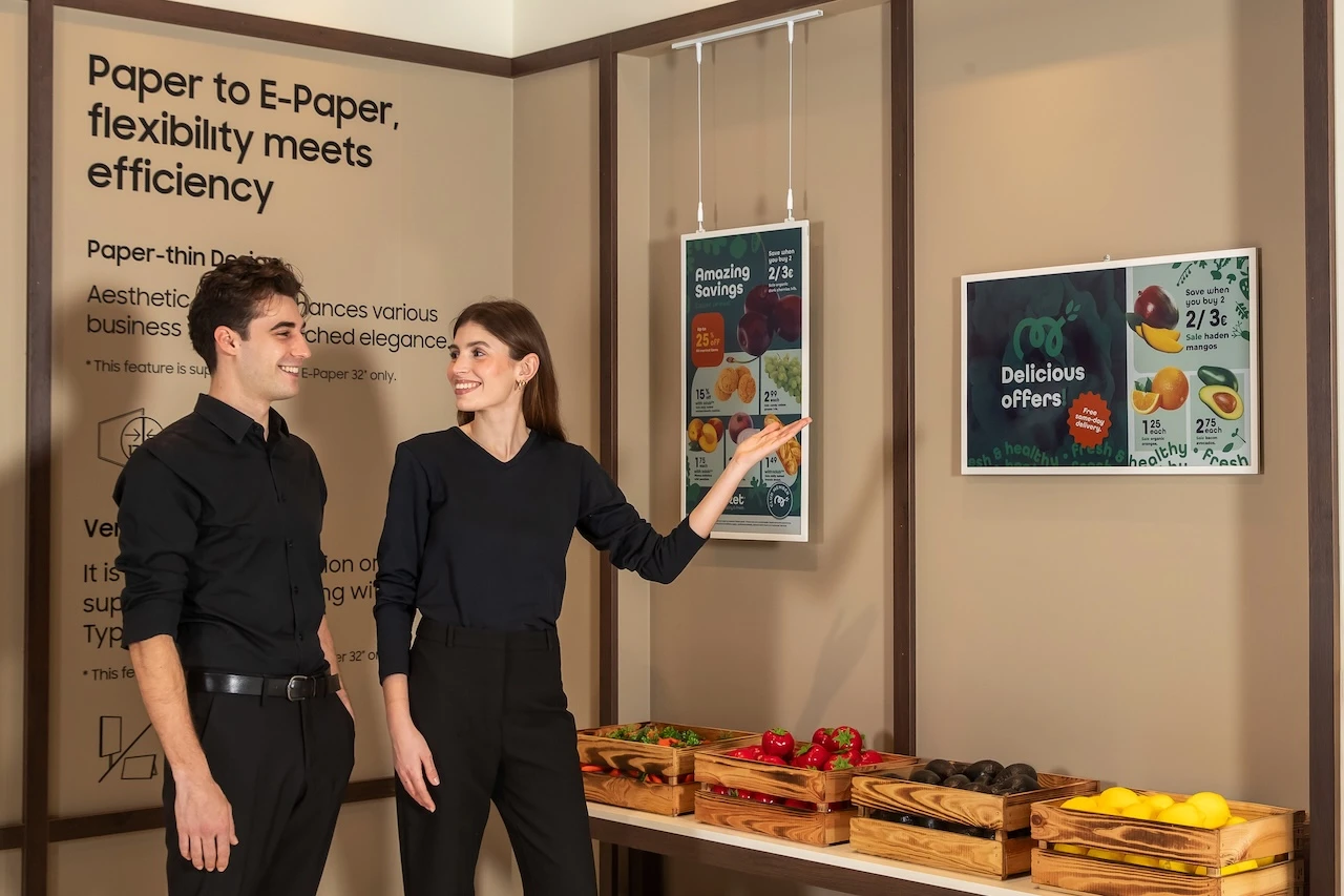 Samsung Redefines Signage
