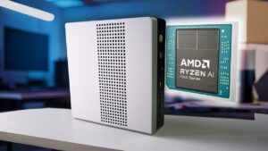 World’s first 128GB LLM Mini showcasing compact AI technology