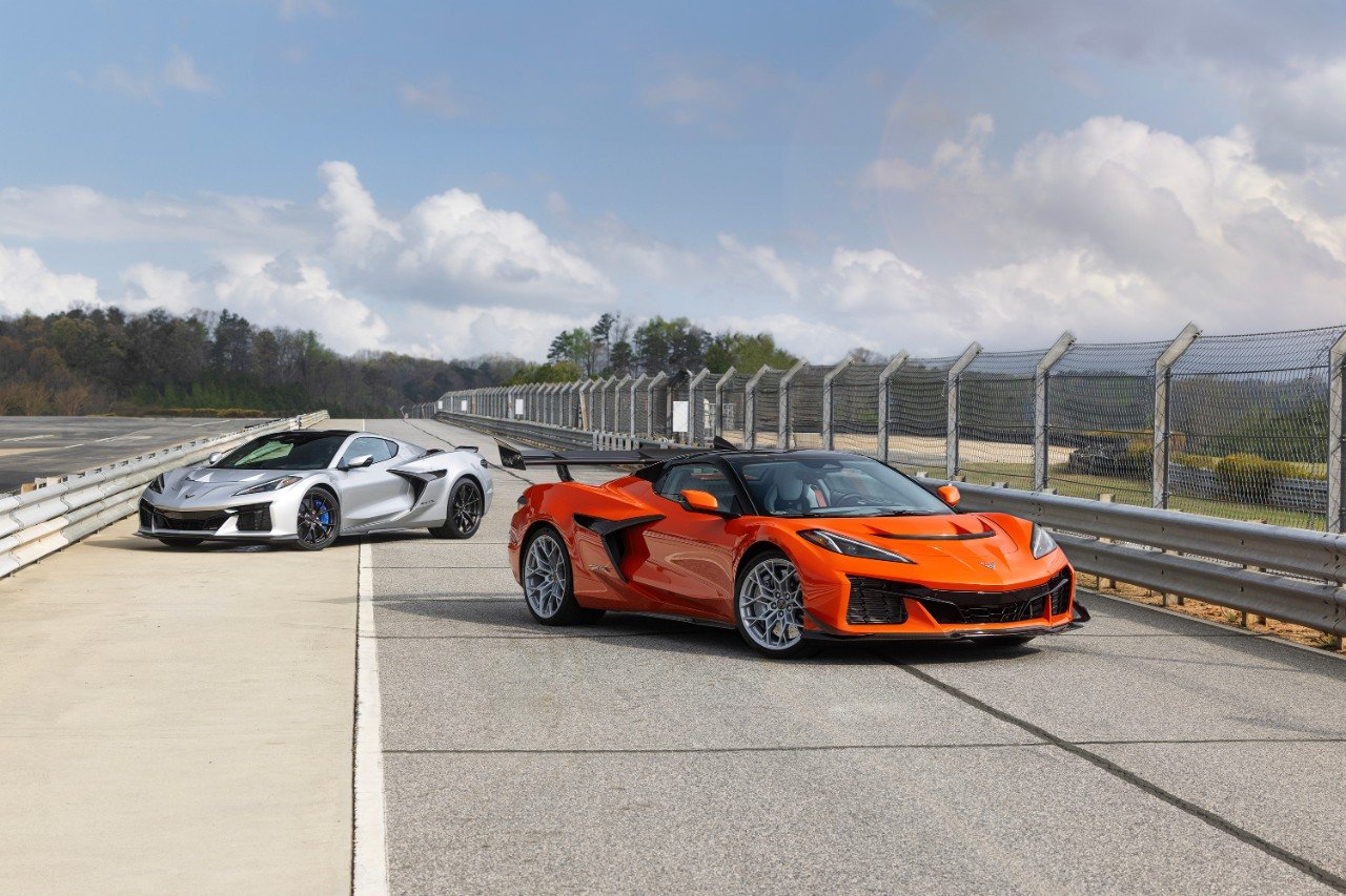 2026 Corvette ZR1X: America’s 1,250-HP Hybrid Hypercar