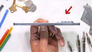 Samsung Galaxy S25 Edge showcasing its ultra-slim 5.8mm design
