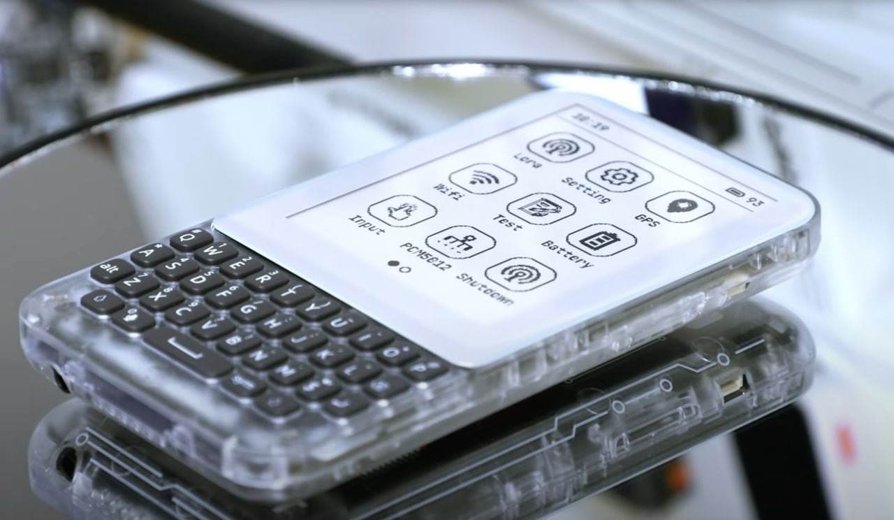 LILYGO T-Deck Pro Mesh Network Communication Device 