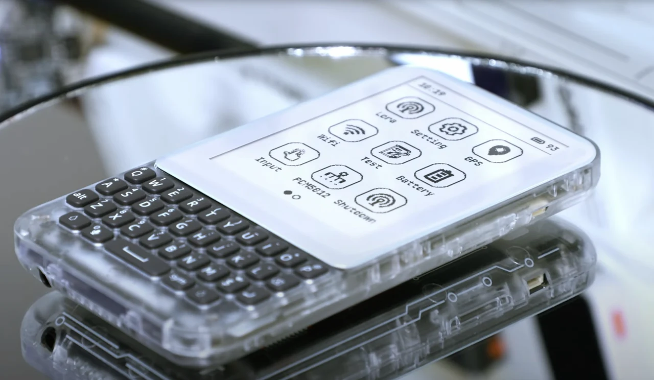 T-Deck Pro Uses Mesh Networks for Reliable Connectivity