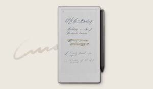Close-up of the reMarkable Paper Pro Move’s sleek design
