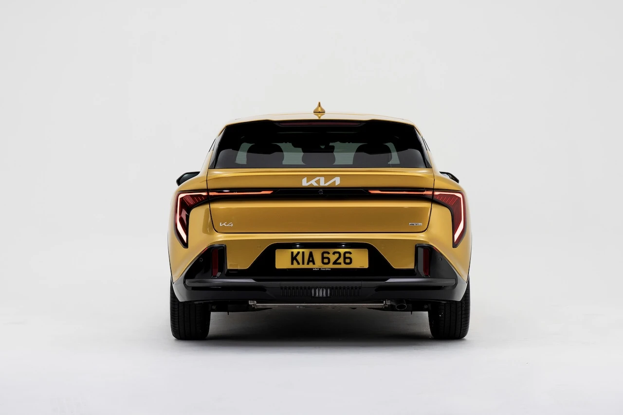 Kia K4