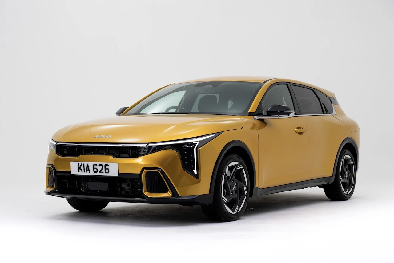 Kia K4