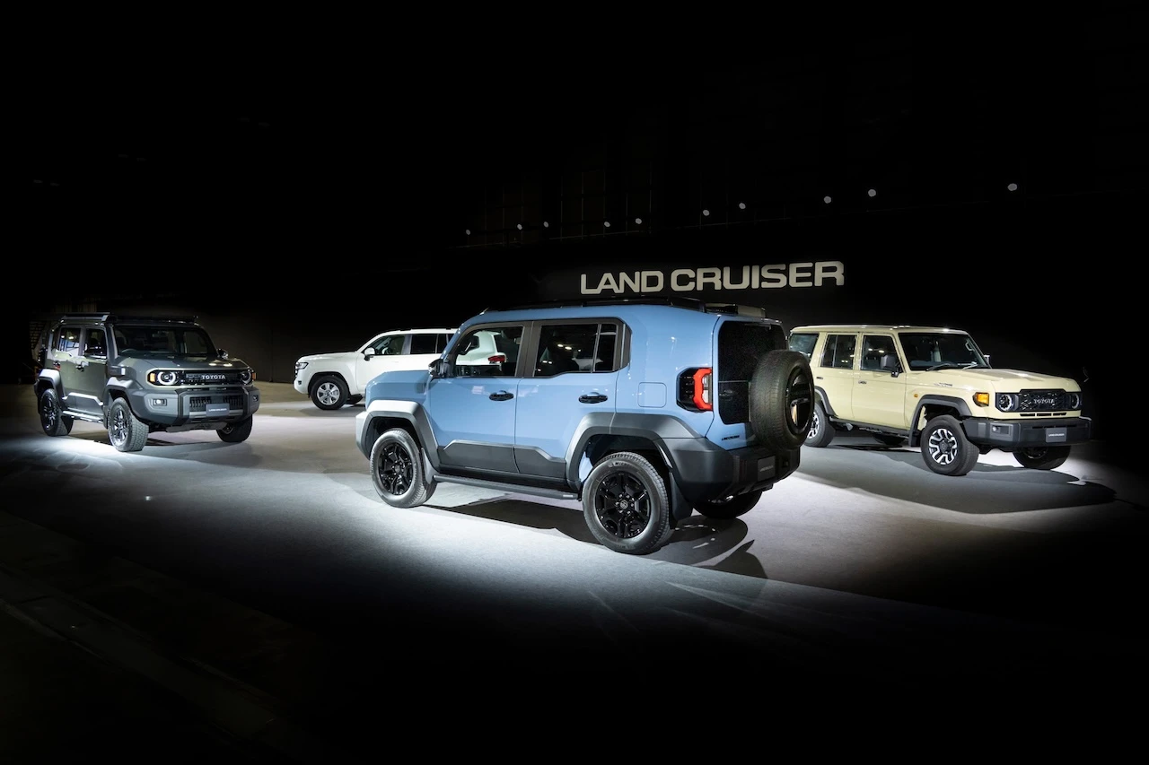 Toyota Land Cruiser FJ
