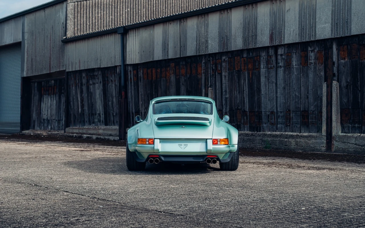 Theon Design 911