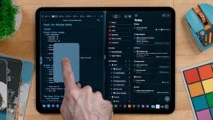 Split View feature in iPadOS 26.2 showcasing multitasking improvements