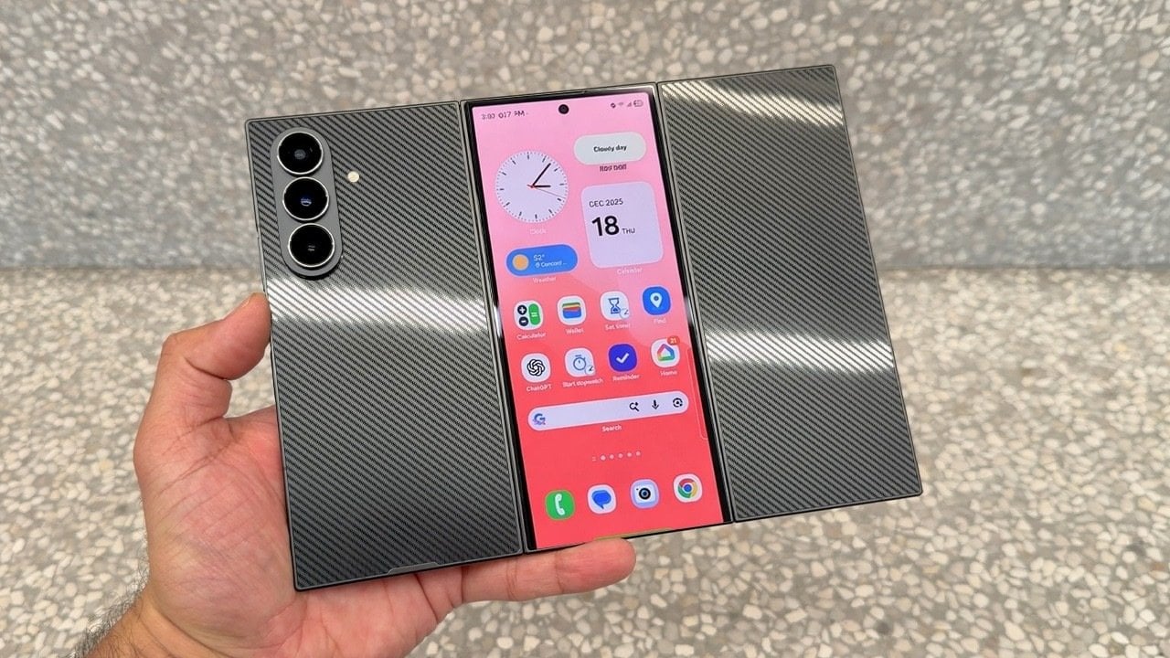 Discover the Samsung Galaxy Z Trifold: The Revolutionary Foldable Phone Redefining Mobile Multitasking 6 dual hinge design galaxy z trifold