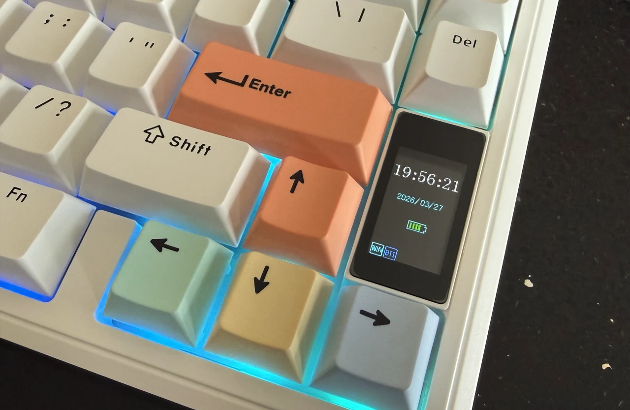 Epomaker TH80 V2 Pro White Keyboard Screen