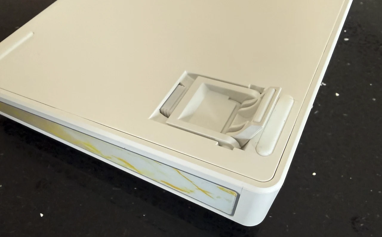 Epomaker TH80 V2 Pro White Keyboard Tilt Feet