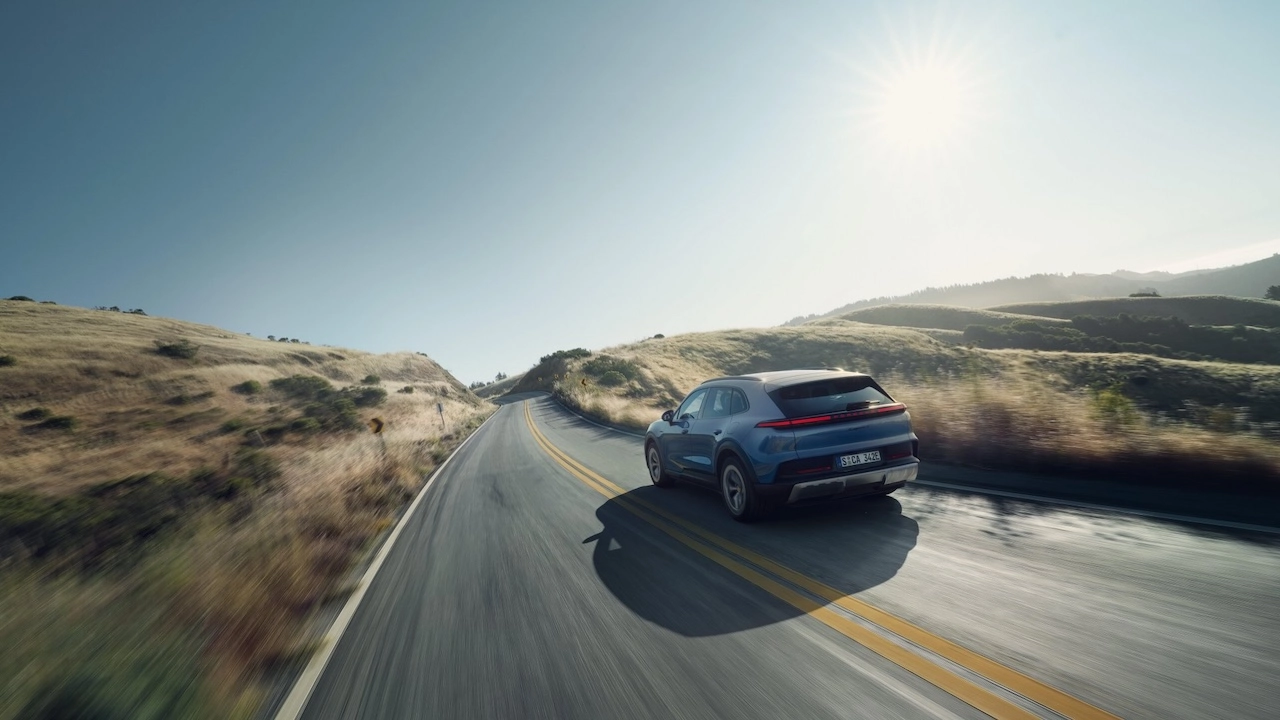 Porsche Cayenne S Elétrico