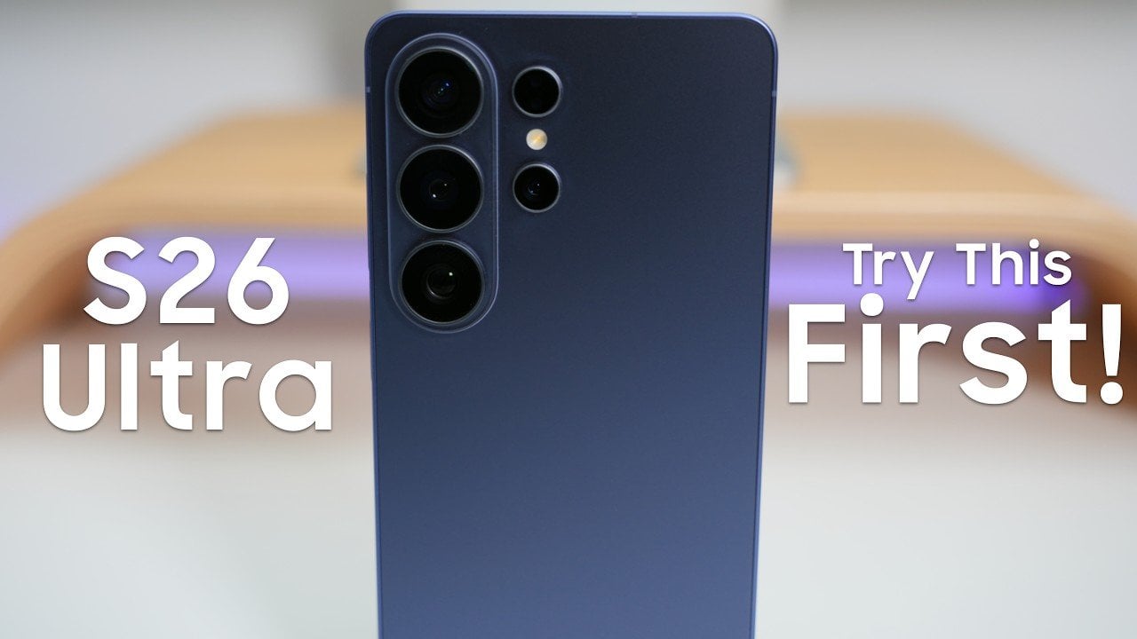 Galaxy S26 Ultra settings screen showing QHD+ resolution and touch sensitivity options for use with a screen protector.