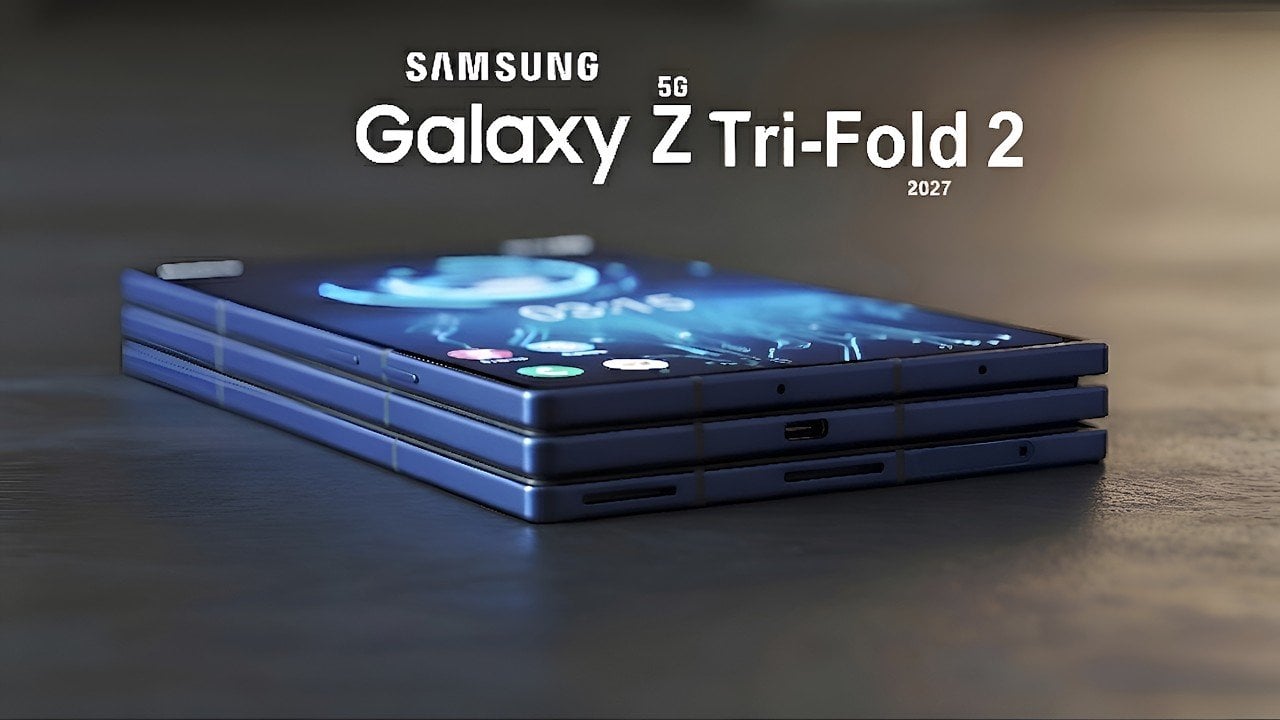 Close view of Galaxy Z Trifold folded profile, highlighting the reported 12.9 mm thickness criticism.