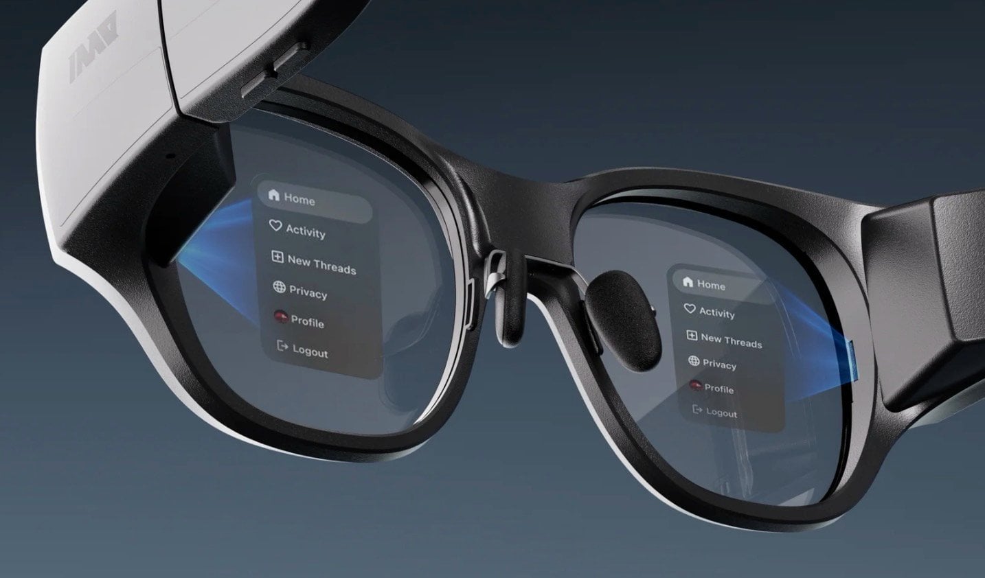 Indoor through-the-lens view showing a sharp 1080p micro OLED image with smooth motion up to 120 Hz.