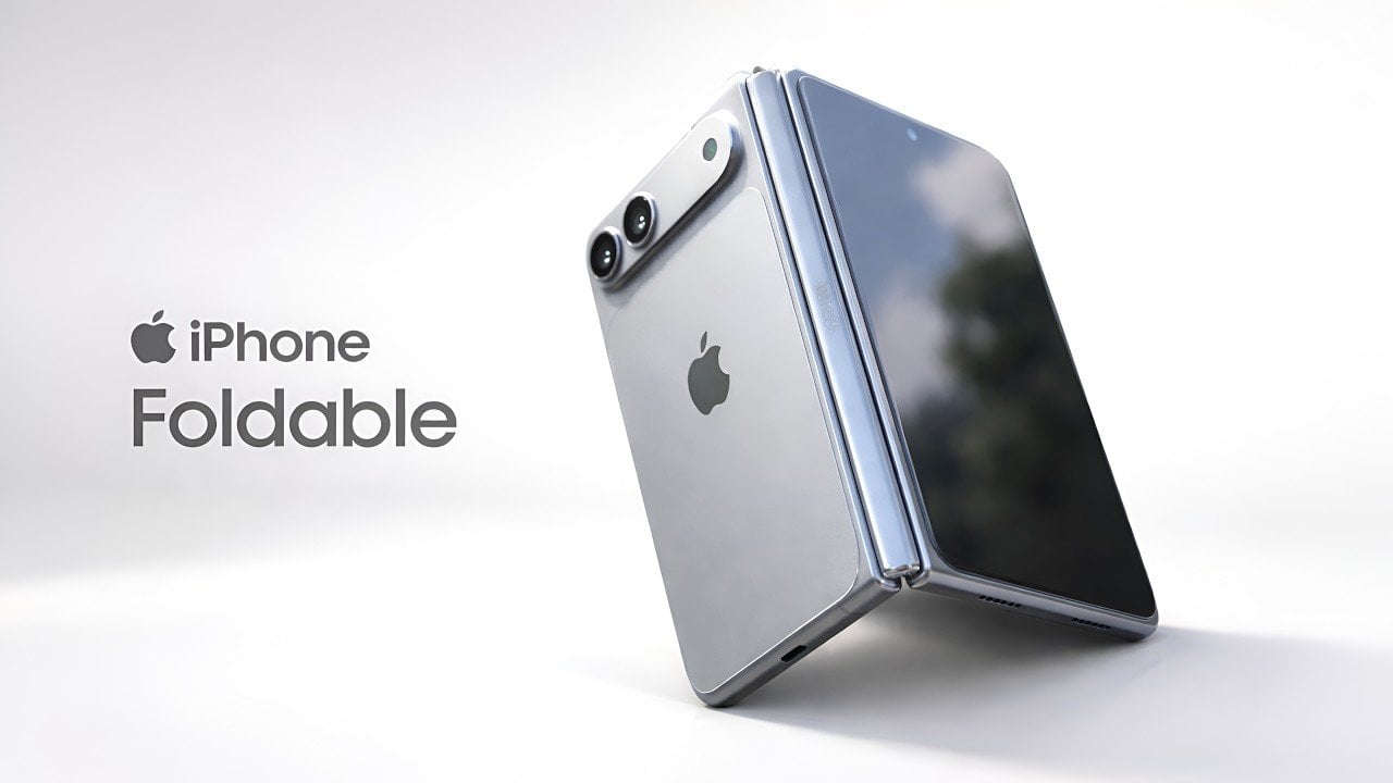 Spec graphic comparing iPhone Fold screen sizes, showing a 7.7–7.8 inch inside panel and 5.5 inch outer screen.