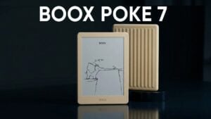 Side-by-side comparison of BOOX Poke 7 and Kindle Paperwhite