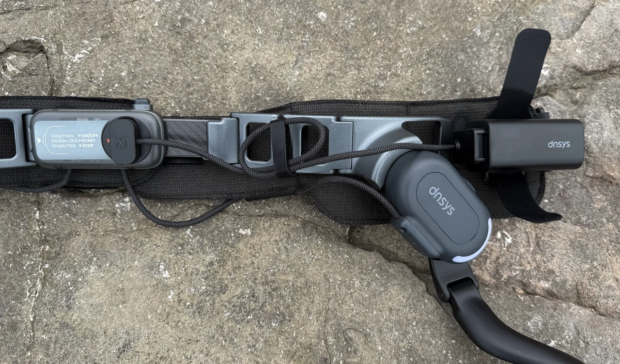 Dnsys X1 Carbon Exoskeleton 2026 Battery Connected