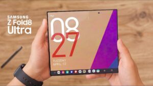 Close up of the improved Galaxy Z Fold 8 Ultra hinge crease