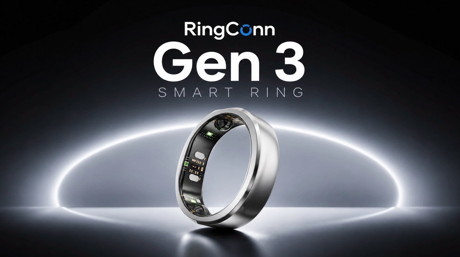 Person wearing the waterproof RingConn Gen 3 while swimming