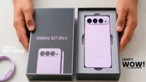 Demonstration of the privacy display technology on a Galaxy S27
