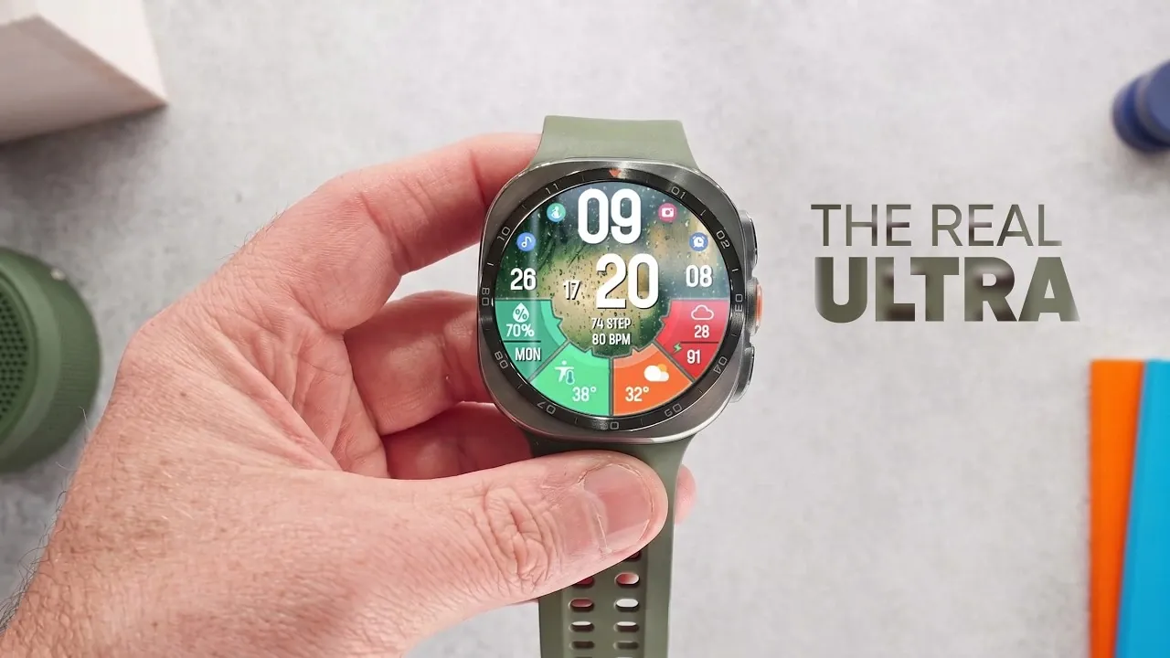 The 1.52-inch screen of the Galaxy Watch Ultra 2 at peak brightness.
