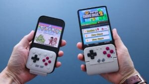Side by side view of the 8BitDo and GameSir mobile controllers