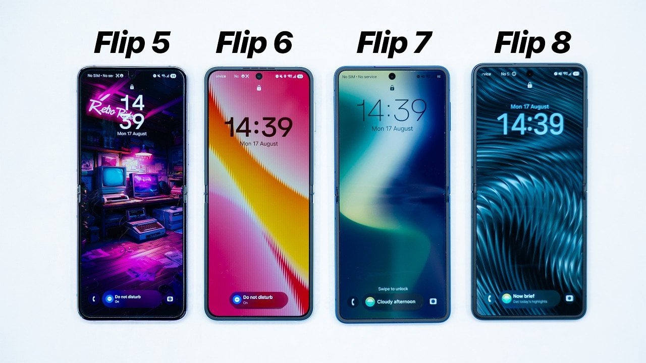 Samsung Galaxy Z Flip 8 folded and unfolded on a table.